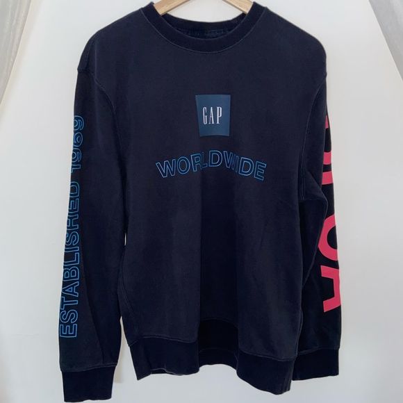 Gap Logo Worldwide Sweatshirt - Picture 9 of 10